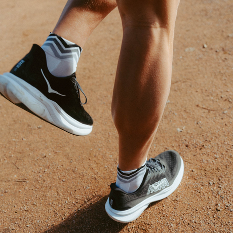 Incylence - Incylence Ultralight Waves Low-Cut Running Socks - Cam2 