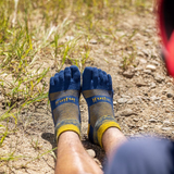 Injinji - injinji Unisex's Trail Midweight Mini-Crew Socks (213130) - Cam2 
