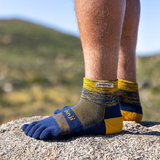 Injinji - injinji Unisex's Trail Midweight Mini-Crew Socks (213130) - Cam2 