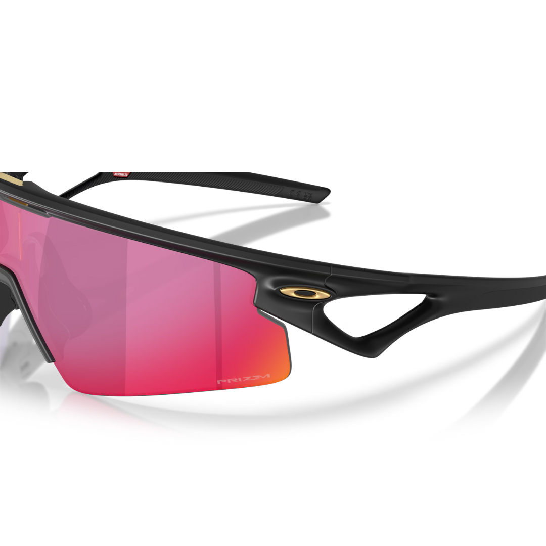 Oakley Sphaera Strike Sunglasses 0OO9531 -953102