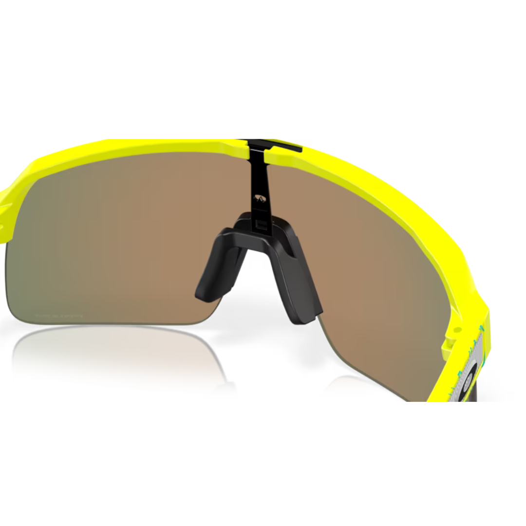 Oakley Sutro Lite (A) Sunglasses 0OO9463A-946328