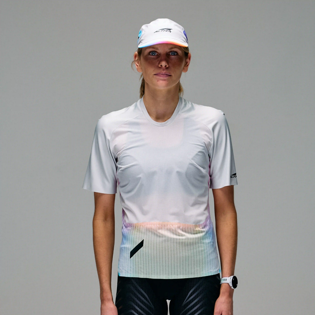 Soar - Soar Women's Soar X Altra Trail Race Top - Cam2 