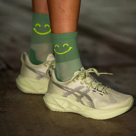 Sporcks - Sporcks Happy More Running Socks - Cam2 
