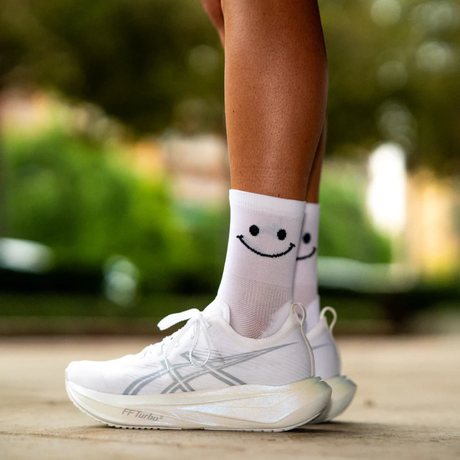 Sporcks - Sporcks Happy More Running Socks - Cam2 