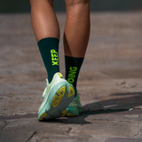 Sporcks - Sporcks Keep Going Green Running Socks - Cam2 
