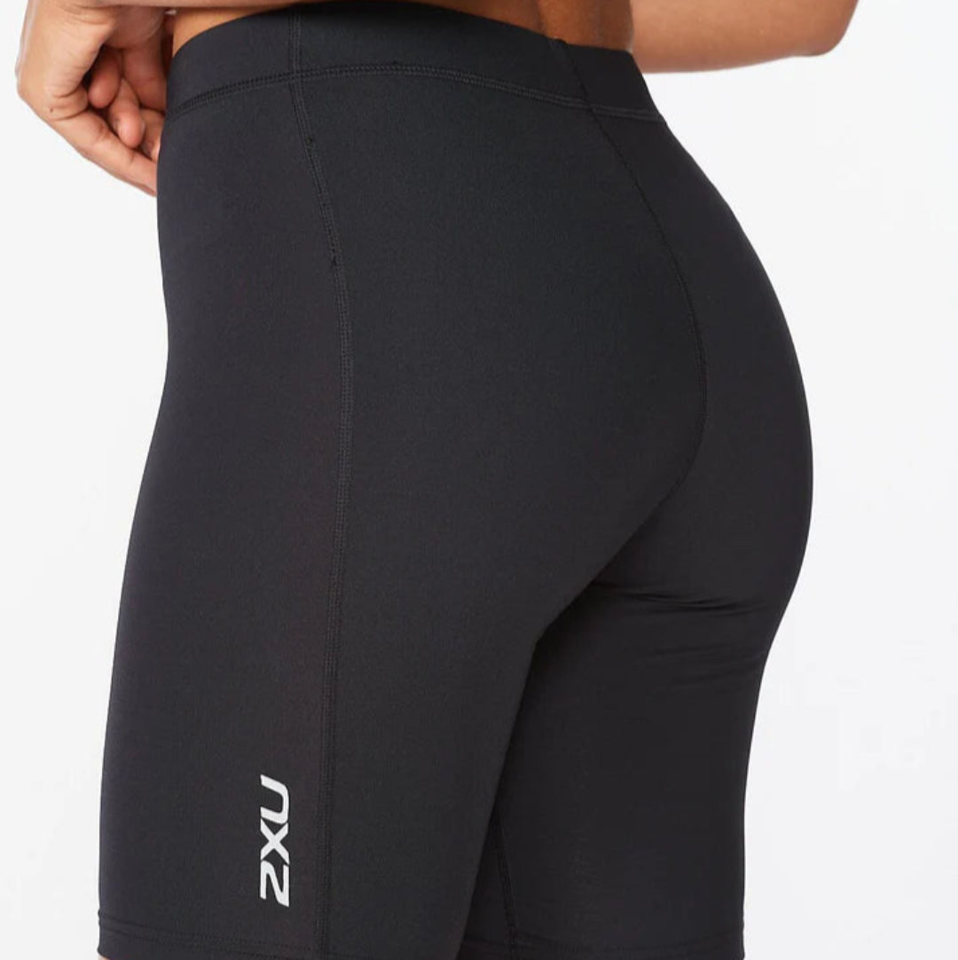 2XU Women s TR2 Core Compression Shorts 2XU Cam2