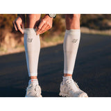 Compressport R2 Oxygen Calf Sleeves (White/ Nebel Grey) - Cam2