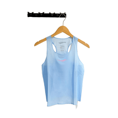 Saucony Women's Sport Vest (Light Blue) - Cam2