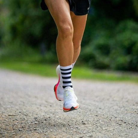 Sporcks Legend White Running Socks - Cam2