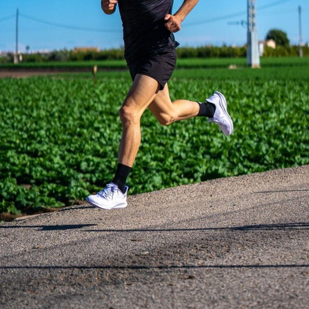 Sporcks Marathon Black Running Socks - Cam2