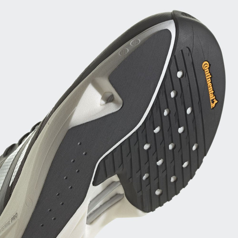 #color_grey six/cloud white/core black