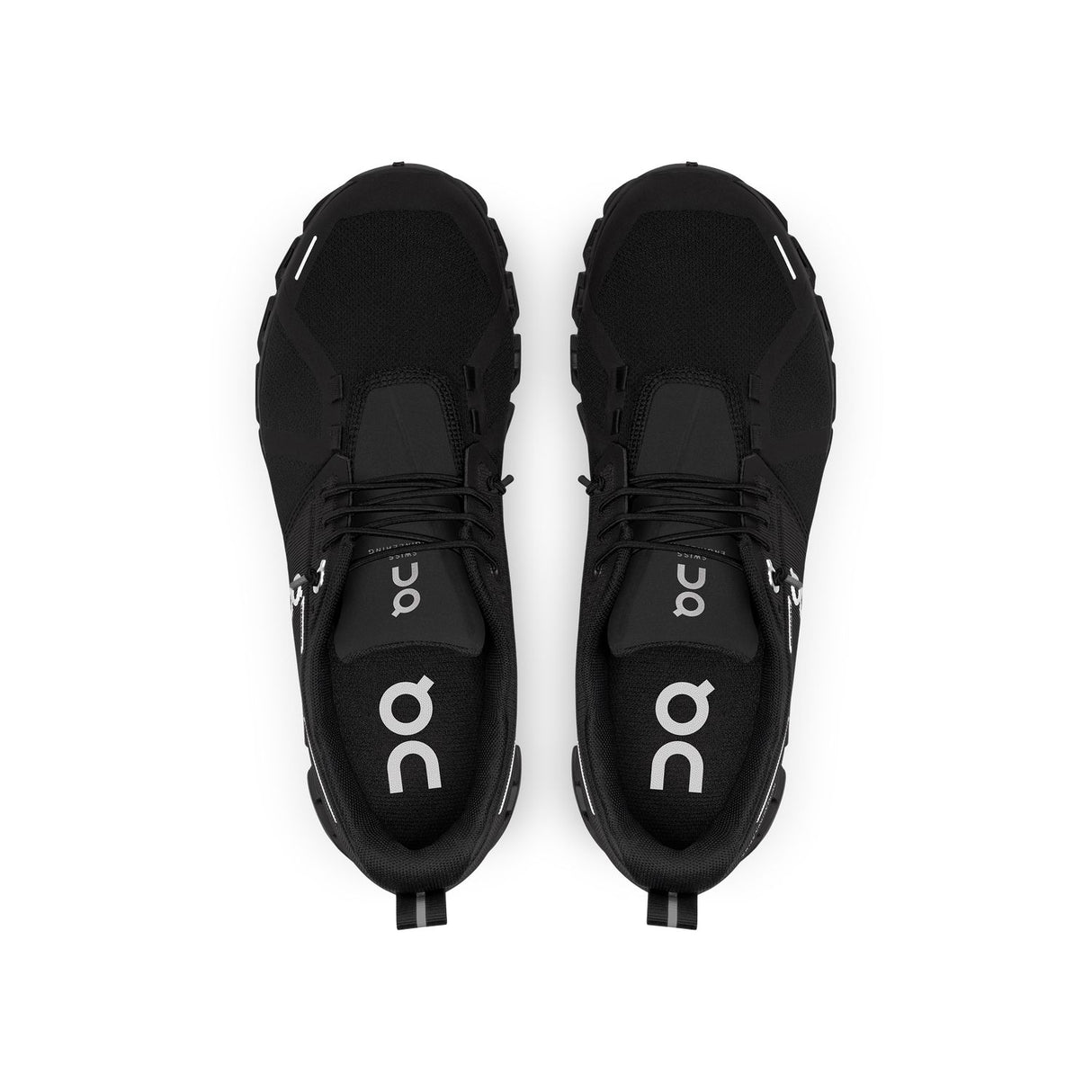 On Running Women's Cloud 5 Waterproof Shoes - Cam2