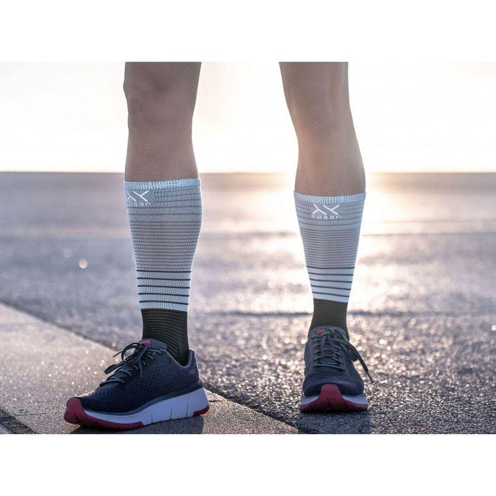 Compressport Mid Compression Socks - Cam2