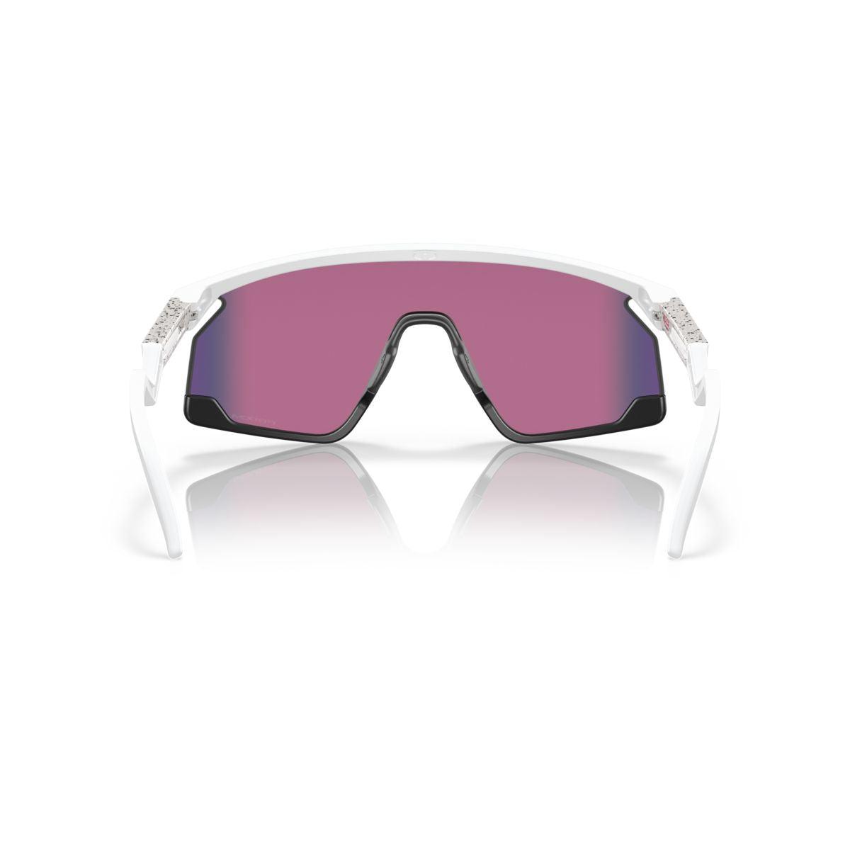 オークリー BXTR MATTWHITE PRIZMROAD Oakley BXTR Matte White W/ Prizm Road – JS Industries USA
