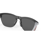 Oakley Frogskins Lite Matte Black/Prizm Black 0OO9374-937453