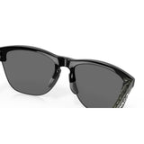 Oakley Frogskins Lite Polished Black/Prizm Black 0OO9374-937448