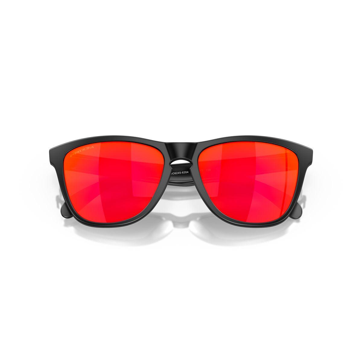 Oakley Frogskins (Low Bridge Fit) Matte Black/Prizm Ruby 0OO9245-924563 - Cam2