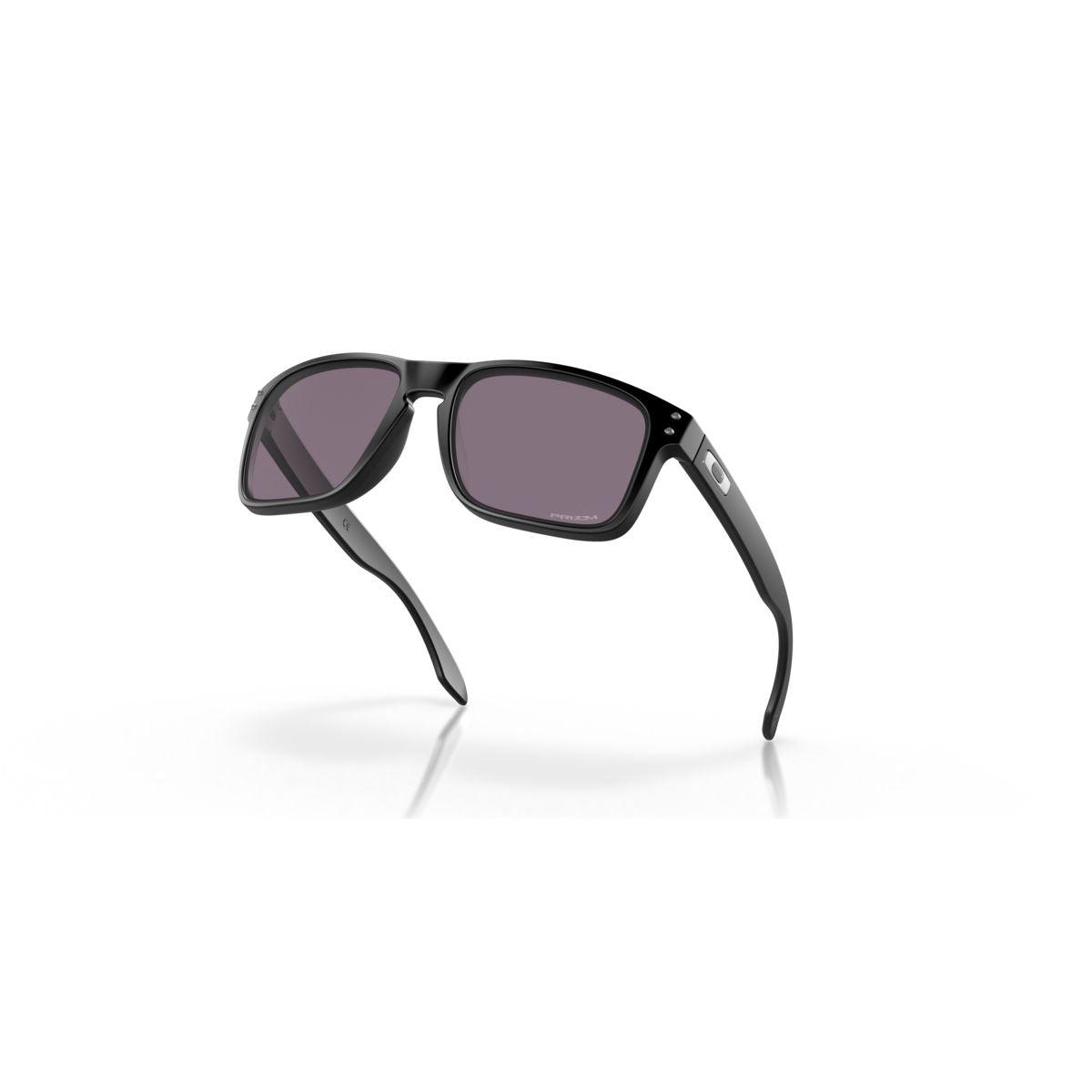 Oakley Holbrook Matte Black/Prizm Grey 0OO9102-9102E8 - Cam2