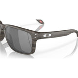 Oakley Holbrook XL Woodgrain/Prizm Black Polarized 0OO9417-941734 - Cam2