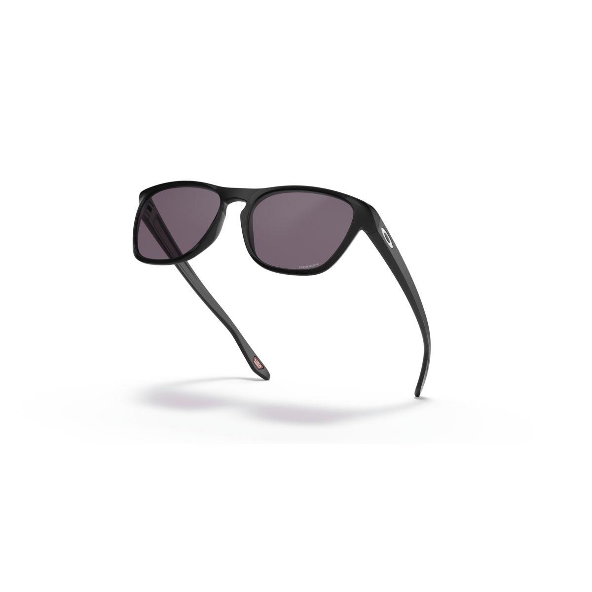 Oakley Manorburn Matte Black/Prizm Grey 0OO9479-947901 - Cam2