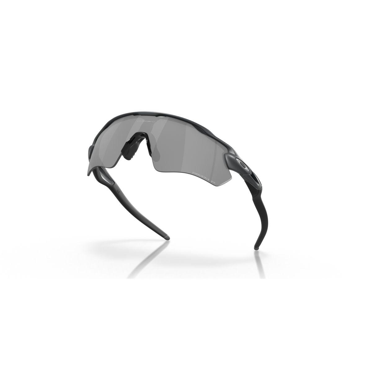 Oakley Radar EV Path High Resolution Carbon/Prizm Black Polarized 0OO9208-9208D3 - Cam2