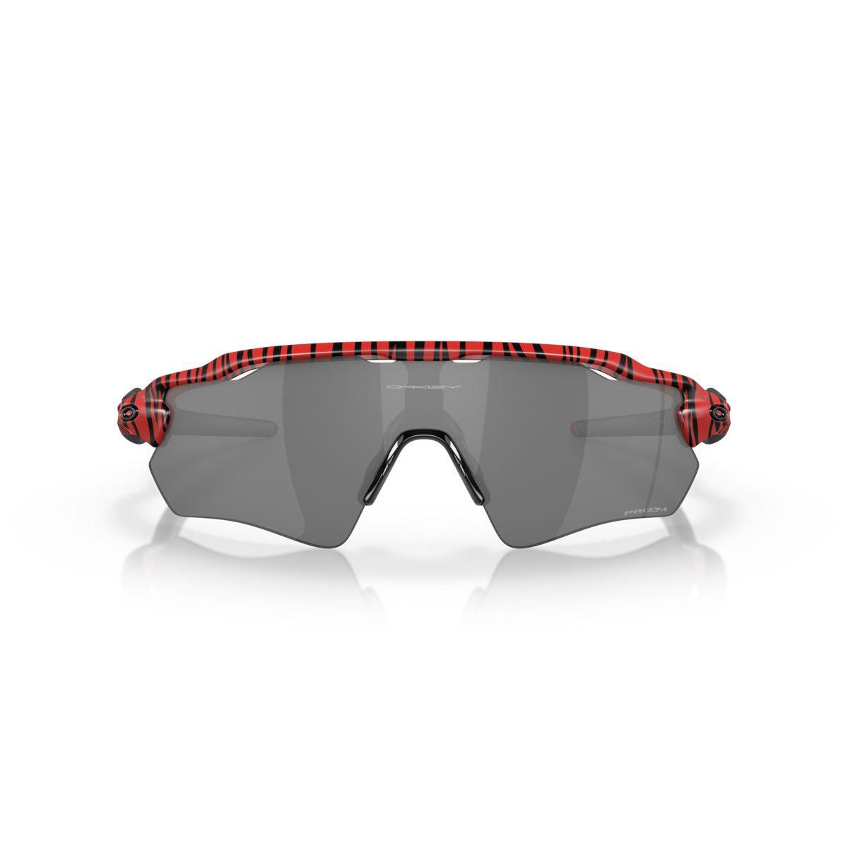 Oakley Radar EV Path Red Tiger/Prizm Black 0OO9208-9208D1 - Cam2